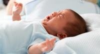 Misteri Malam: Mengungkap Alasan di Balik Tangisan Misterius Bayi di Tengah Malam
