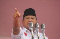 Prabowo, Sang Pemutar Cangkir: Saat Pidato yang Membuat Polisi Terkesima!